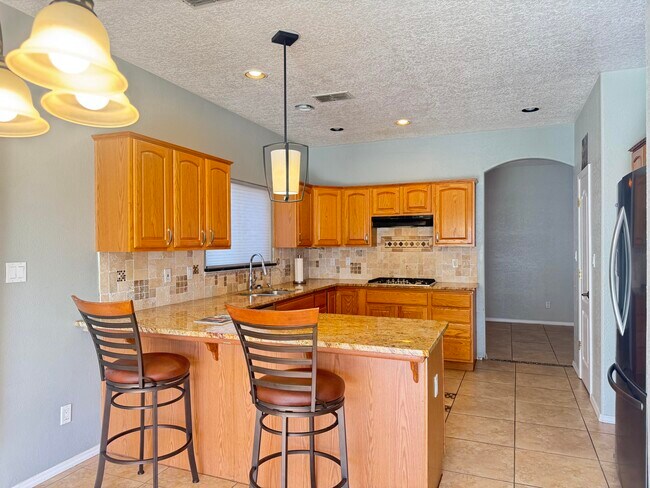 Building Photo - 8808 Vallejo Pl NE