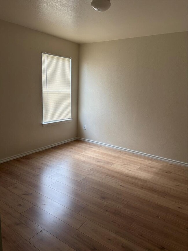 Building Photo - 11805 Stoney Meadow Dr