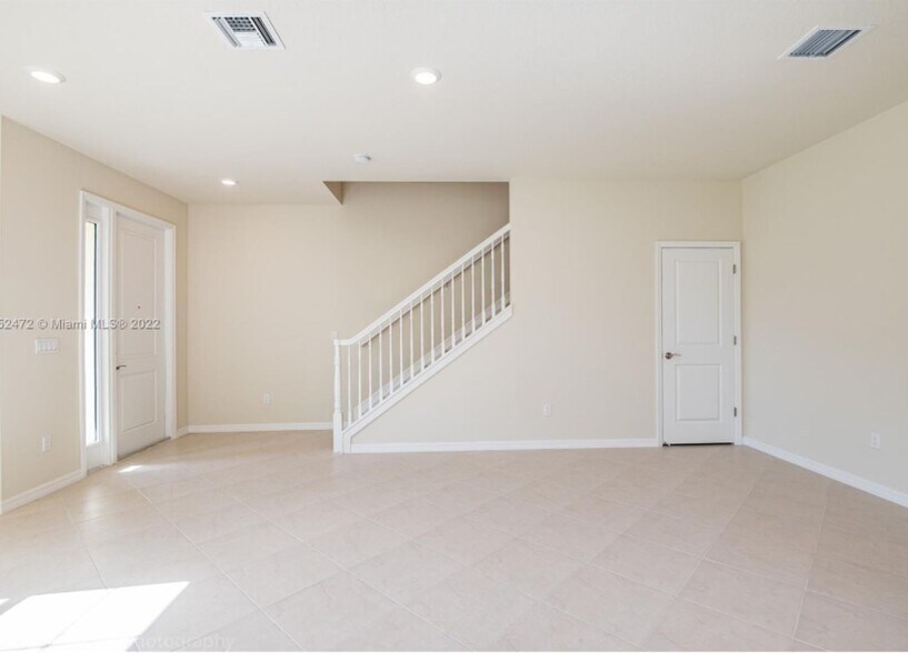 Building Photo - 3932 Long Leaf Ln