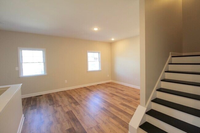 Building Photo - 1515 Palomino Trl