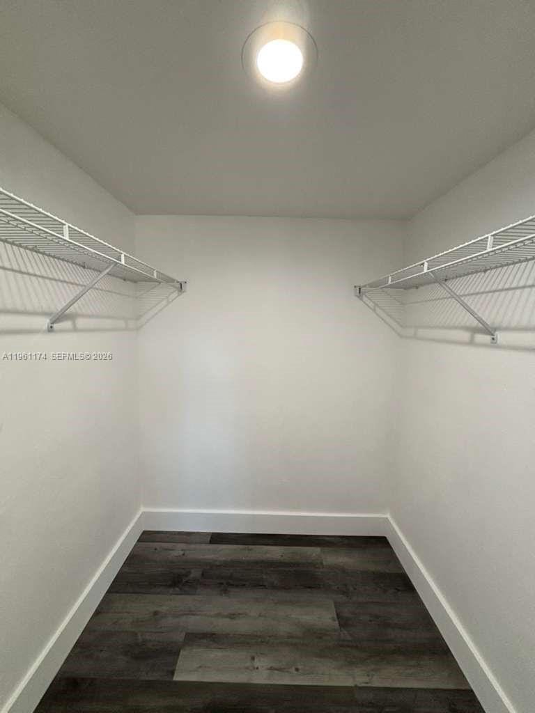 Building Photo - 1005 Palm Beach Trace Dr