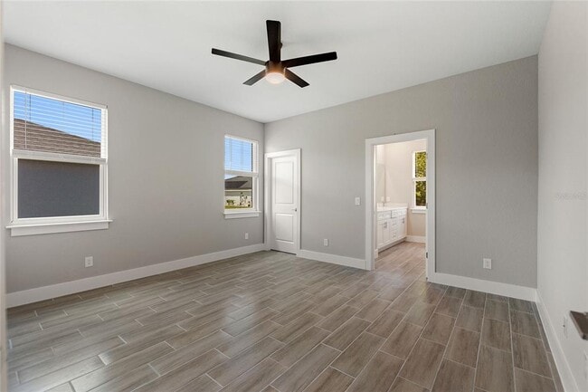 Building Photo - 149 Golf Aire Blvd