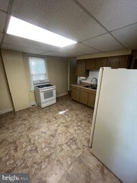 Building Photo - 114 S Arch St