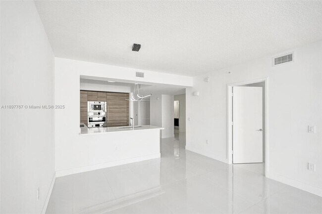 Building Photo - 330 Sunny Isles Blvd