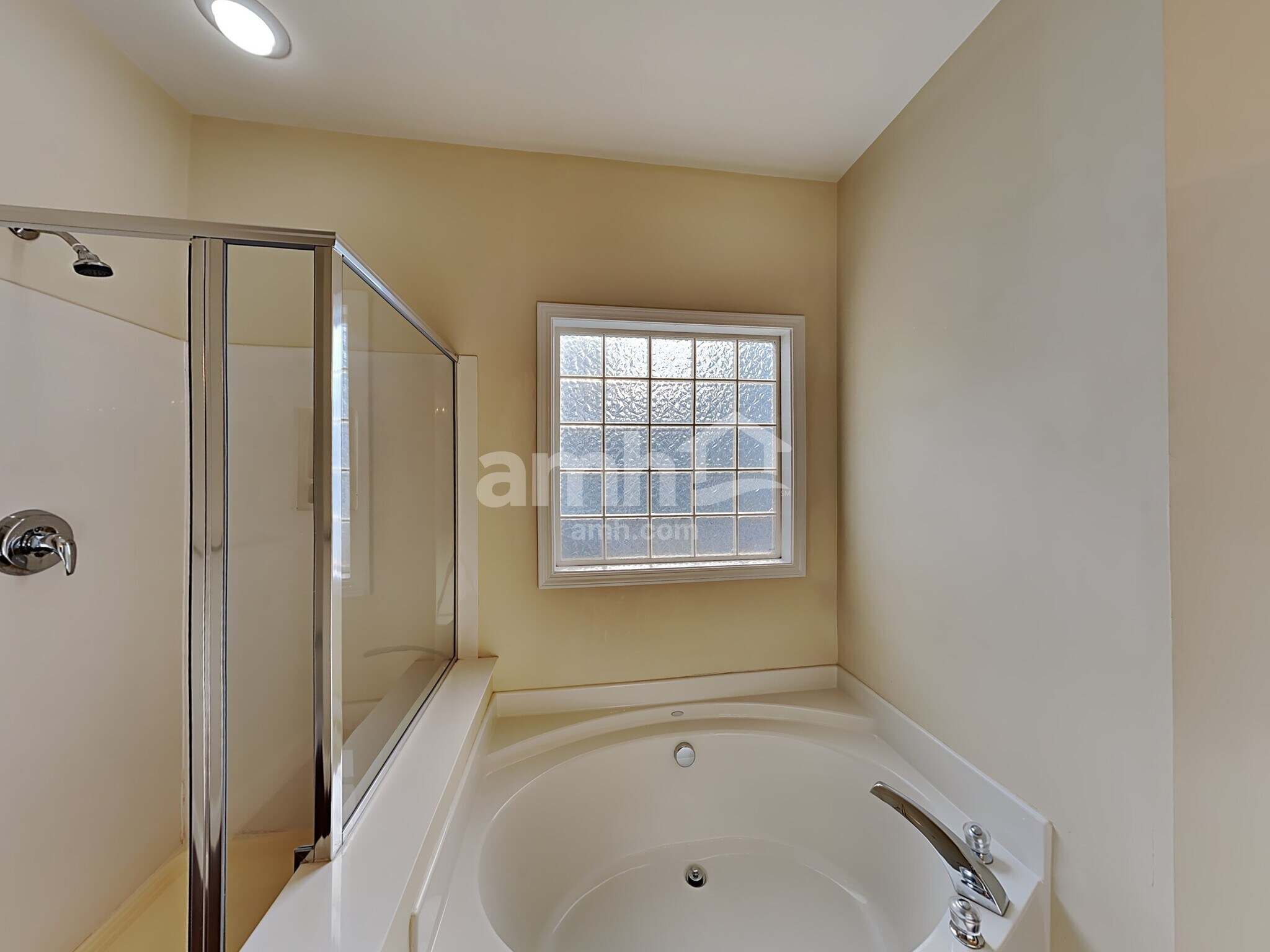 Building Photo - 112 Spalding Ln