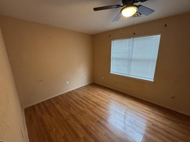 Building Photo - 2504 Tanglewood Ct