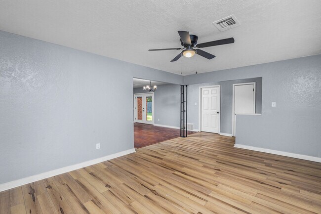 Building Photo - 412 NW 69th St