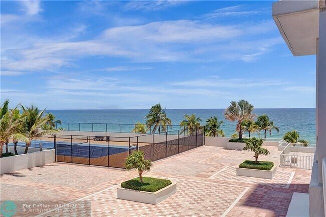 Building Photo - 1370 S Ocean Blvd