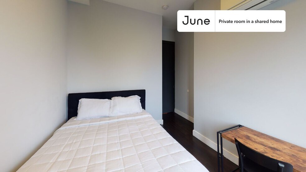 Building Photo - Room in Shared 4 bed/2 bath home