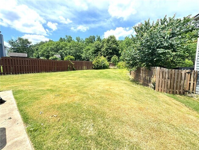 Building Photo - 4465 Ambassador Way