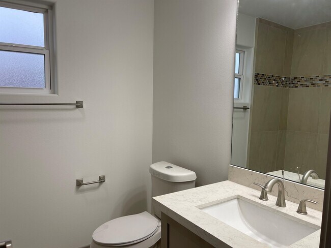 Building Photo - 121 Valladolid Ave