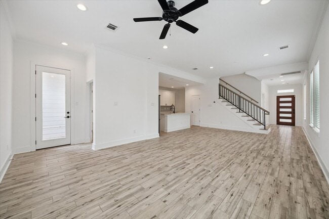 Building Photo - 6635 T C Jester Blvd