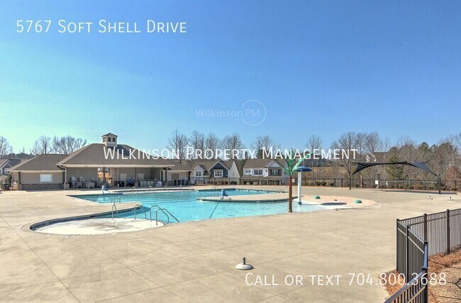 Building Photo - 5767 Soft Shell Dr