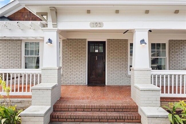 Building Photo - 193 Feld Ave