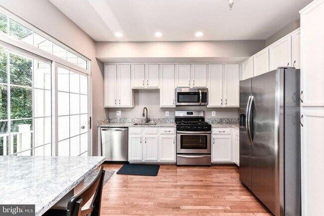 Building Photo - 11400 Windleaf Ct