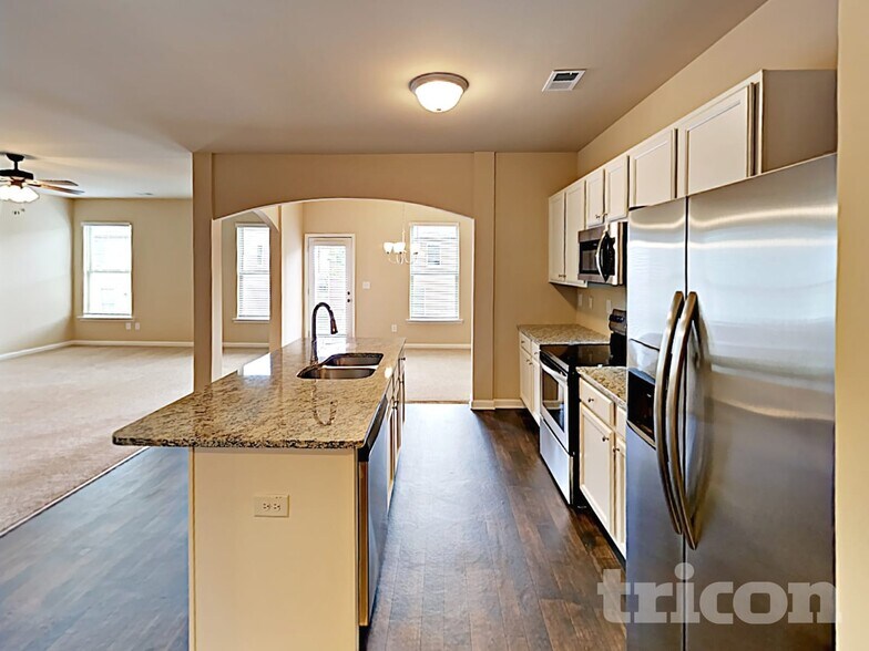 Building Photo - 174 Southwind Cir