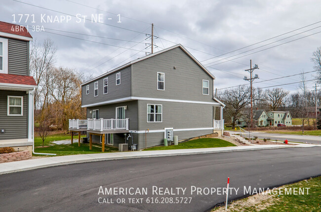 Building Photo - 1771 Knapp St NE