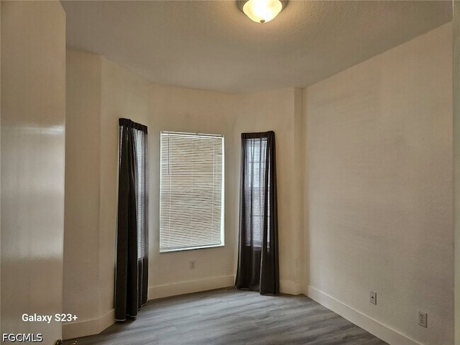 Building Photo - 8424 Bernwood Cove Loop