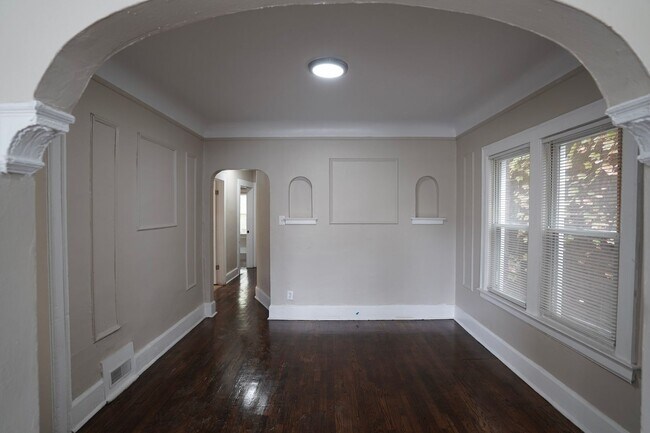 Building Photo - 12078 N Martindale St