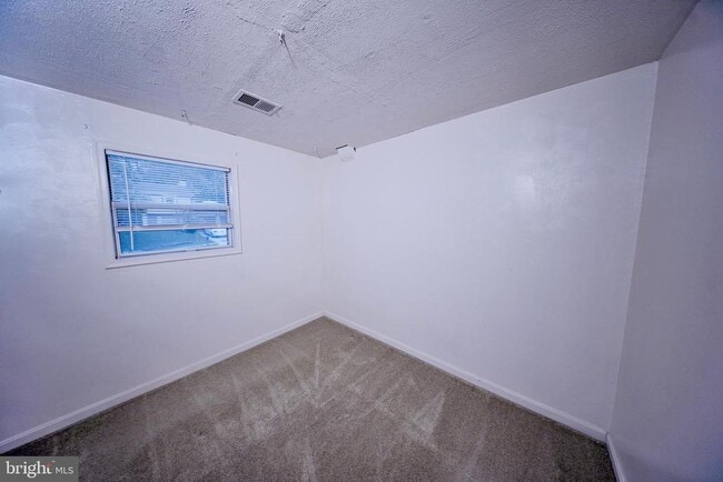 Building Photo - 3308 Heidi Ln