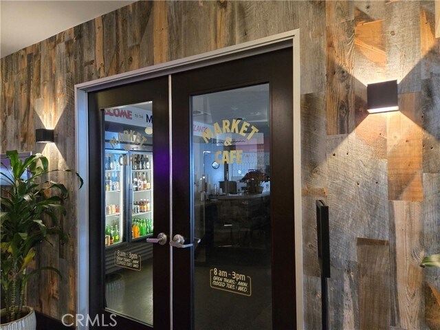 Building Photo - 25 S 15th Pl