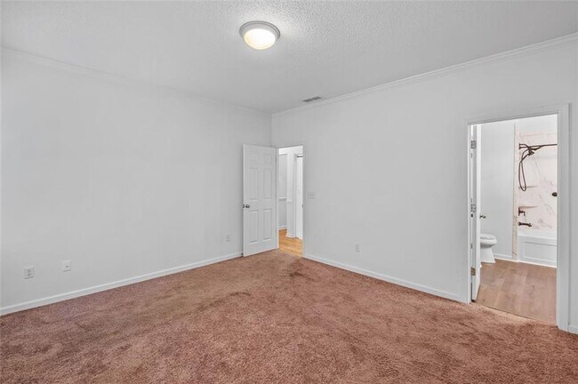 Building Photo - 1163 Rhyne Chase