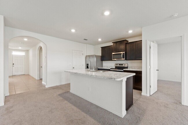 Building Photo - 9208 Potomac Dr