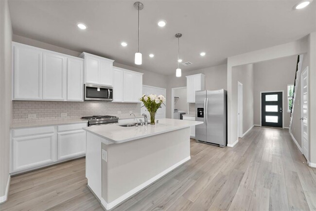 Building Photo - 213 Harper Ridge Dr