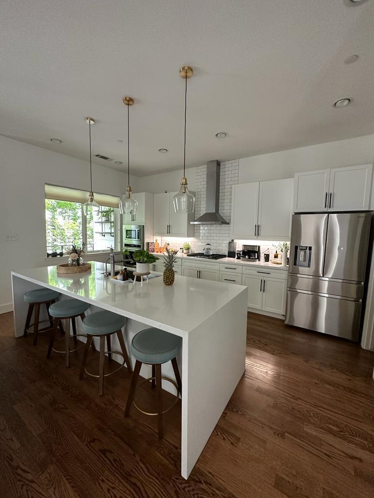 Building Photo - 5705 Bryan Pky