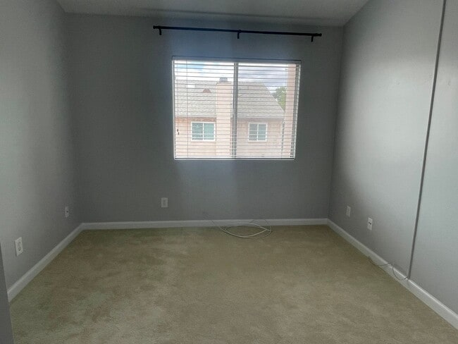 Building Photo - Updated Two Story Townhome w/ Two Car Garage