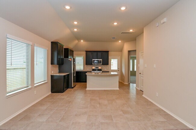 Building Photo - 8807 Trenton Landing Ln