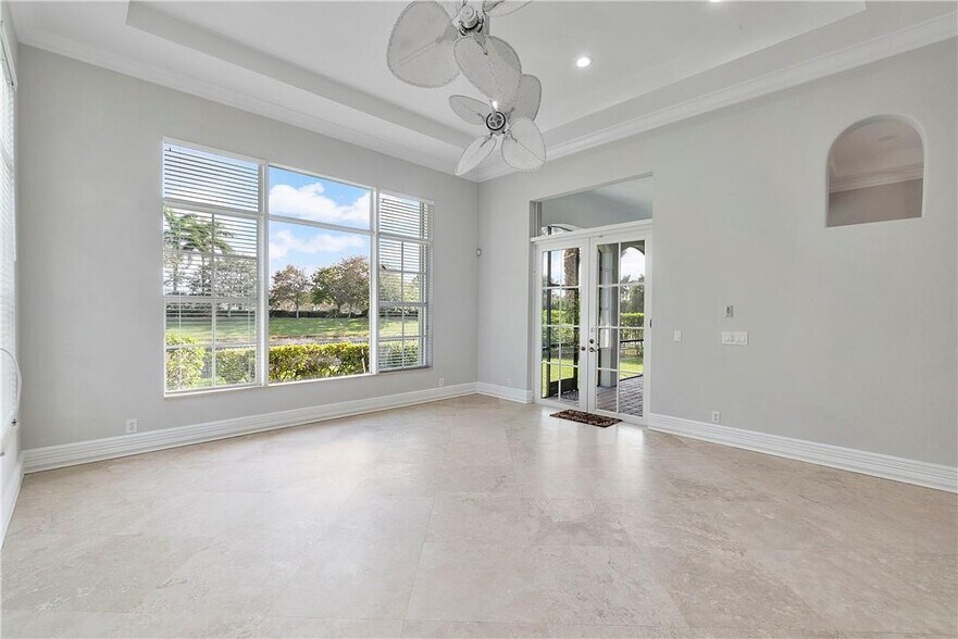 Building Photo - 10980 NW 78th Pl