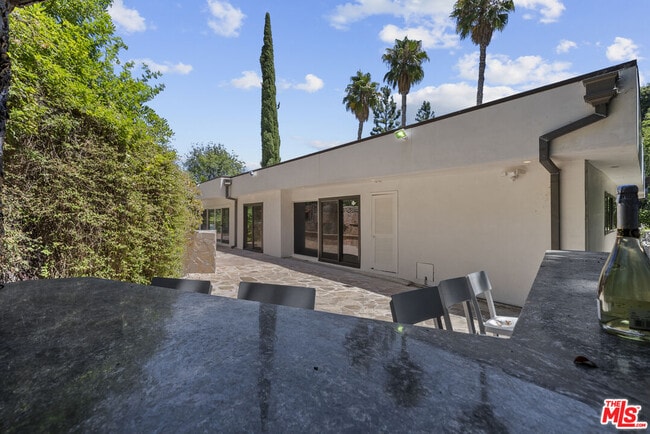 Building Photo - 3453 Green Vista Dr