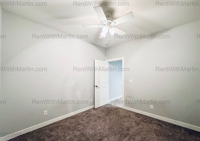 Building Photo - 18 S Frederick Ave