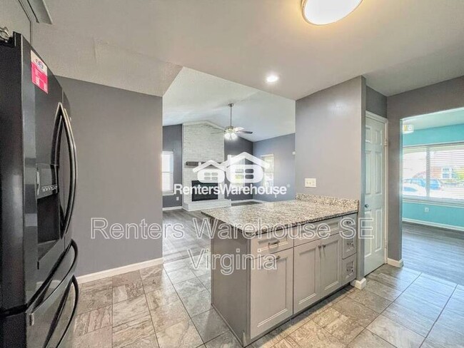 Building Photo - 1517 Glenmont Ct