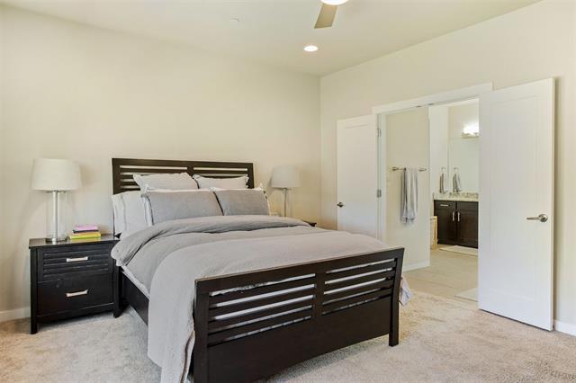 Building Photo - 5820 Bryan Pkwy