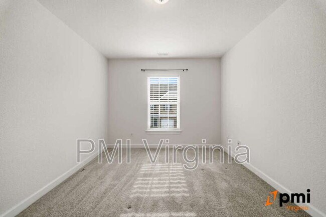 Building Photo - 4304 Cattail Ln