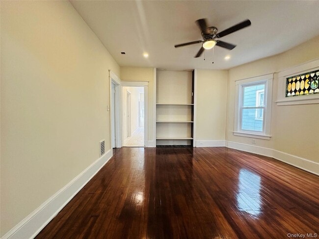 Building Photo - 71 N Hamilton St