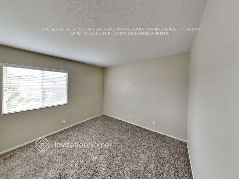 Building Photo - 30824 Medinah Way