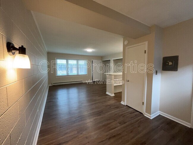 Building Photo - 6134 Hillside Ave