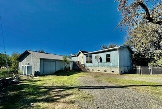 Building Photo - 3Bd 2bath  ****HOUSE IS FOR SALE***12 Mo. Lease will still be honored