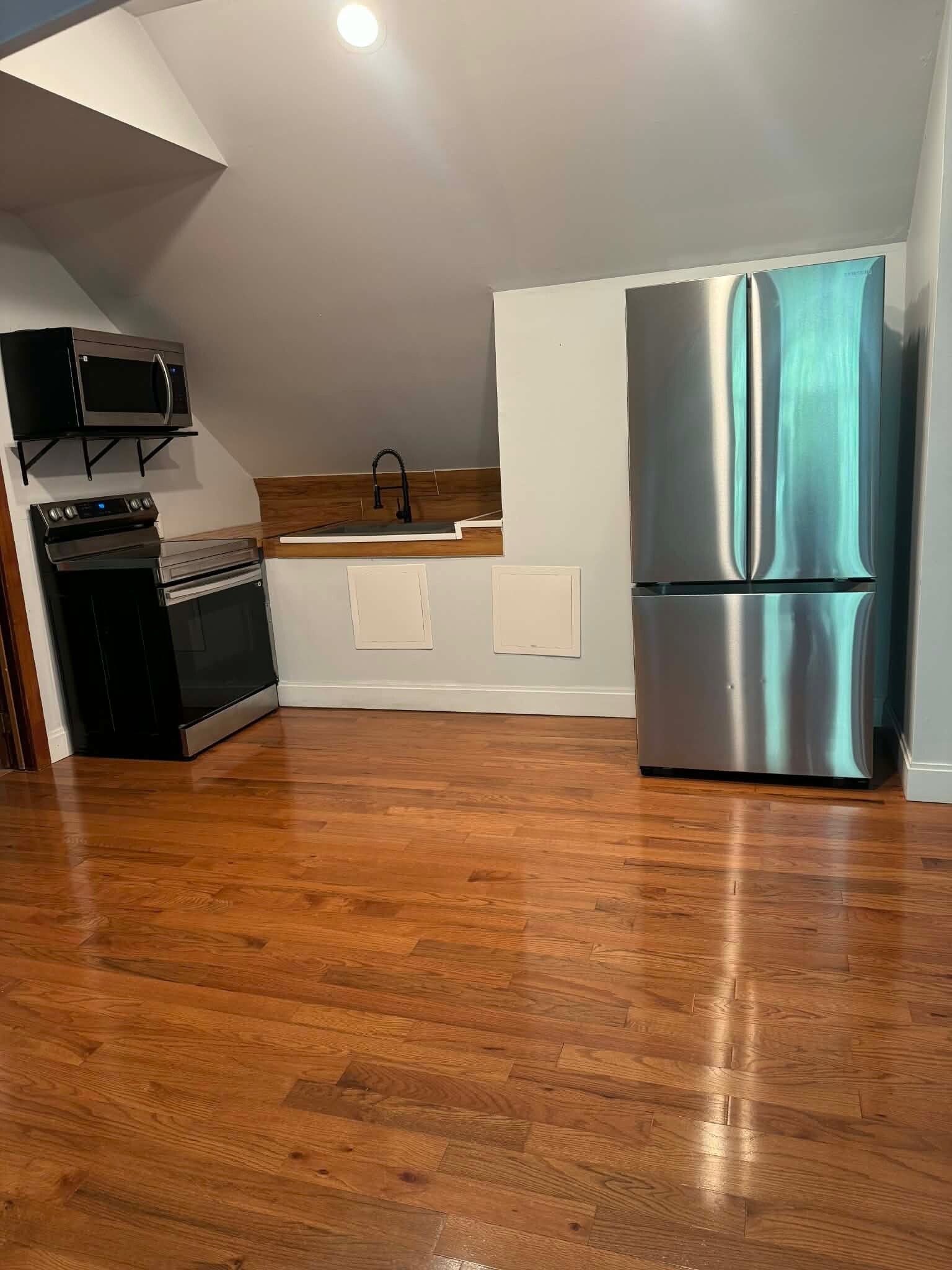 kitchen - 179 Mount Sinai Coram Rd