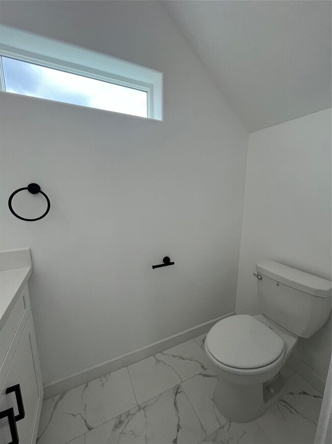 Building Photo - 8603 Wileyvale Rd