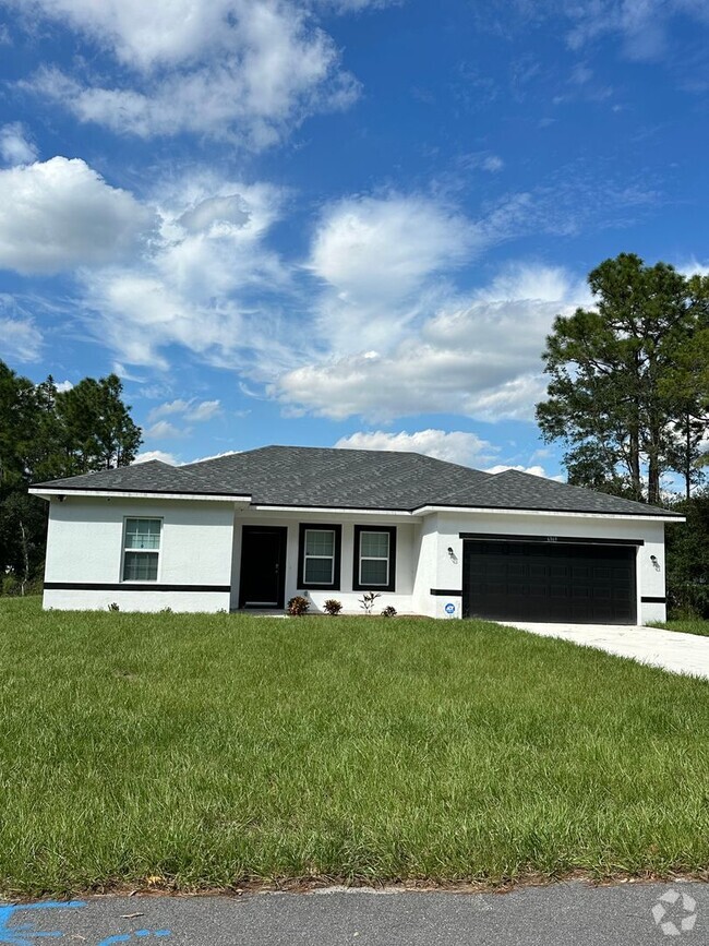 Building Photo - Modern 4 Bedroom House