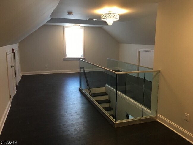 Building Photo - 389 Millburn Ave