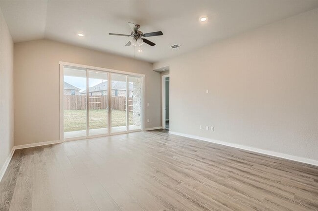 Building Photo - 2032 Wilsons Warbler Dr