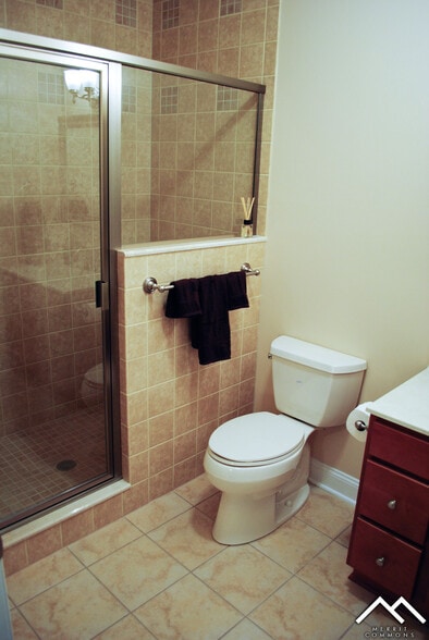 Bathroom - Merrit Commons