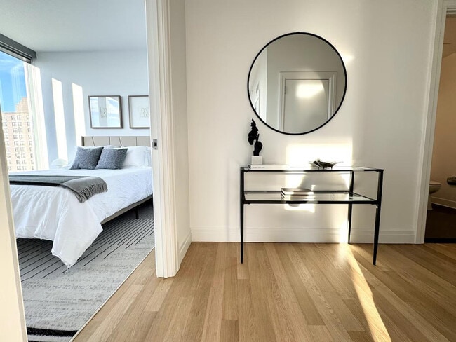 Building Photo - 1745 Broadway