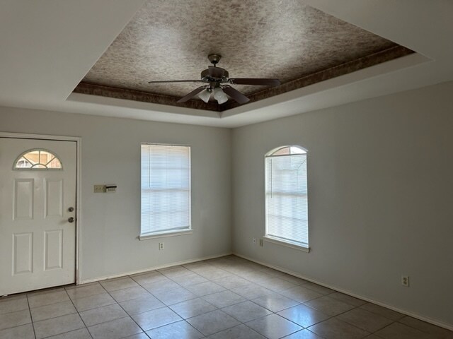 Building Photo - 801 W Bronze Dr