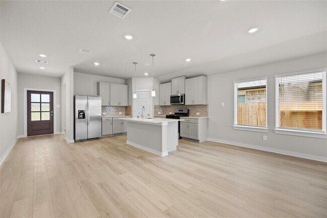 Building Photo - 6246 Brazos Trl Dr